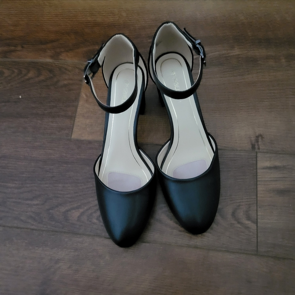 Marcella, black ladies dress shoes